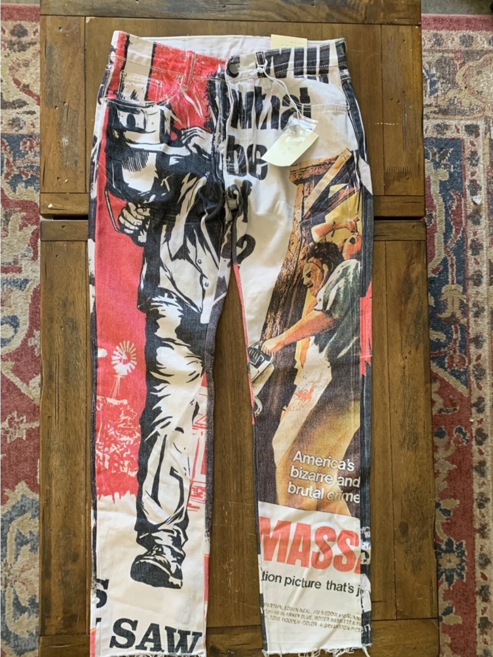 MNML Graphic pants